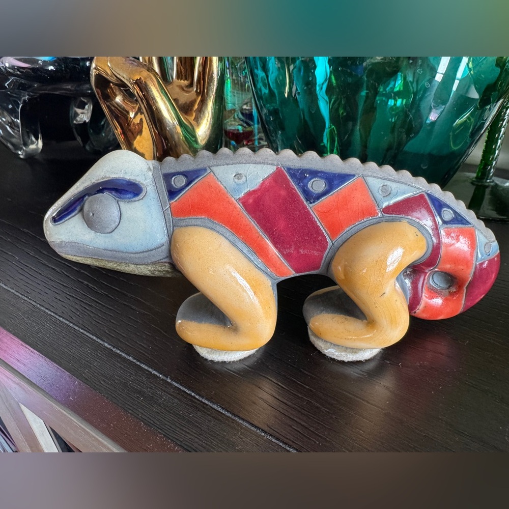 Art Pottery Ceramic Colorful Iguana Chameleon Figurine Multicolor Mexico